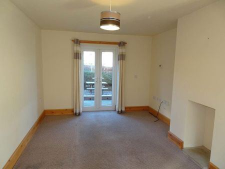 3 bedroom detached house to rent - Photo 3