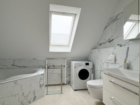 ERSTBEZUG nach Sanierung. Moderne 3 Zi.-Whg. in einem Zweifamilienhaus in HH-Poppenbüttel! - Photo 3