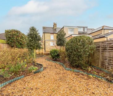 2 bedroom semi-detached house to rent - Photo 2