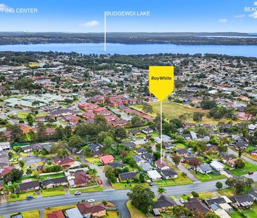 Comfortable 3 Bedroom Home in Convenient Location - Photo 5