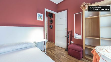 valencia, Valencian Community 46004 - Photo 3