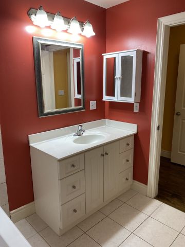 For Lease - 7400 Islington Avenue, Vaughan, Ontario - Photo 2