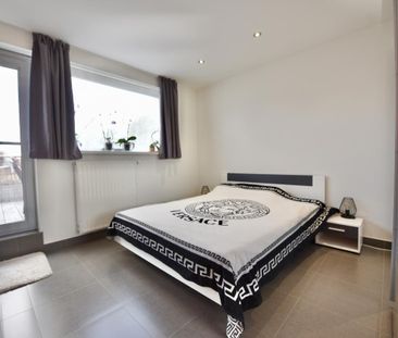 Recent appartement met 2 slpk, groot terras, balkon en garage voor ... - Photo 3