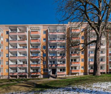 ++ tolle Aussicht ++ zentrumsnahe Pärchenwohnung mit Süd-Balkon - Photo 1