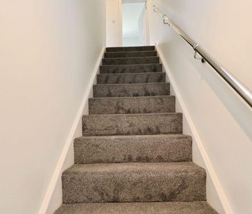 3 bedroom semi-detached house to rent - Photo 4