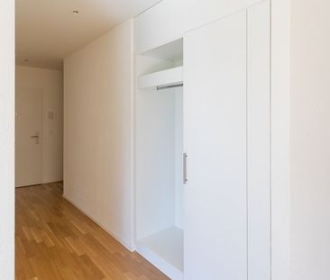 Schöne 3.5 Zimmerwohnung mit Sicht auf das Schloss Lenzburg - Foto 3