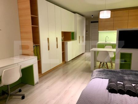 Garsoniera moderna, 32 mp, chirie facturata, zona piata de v - Photo 3