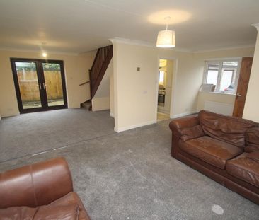 3 bedroom house to rent - Photo 3