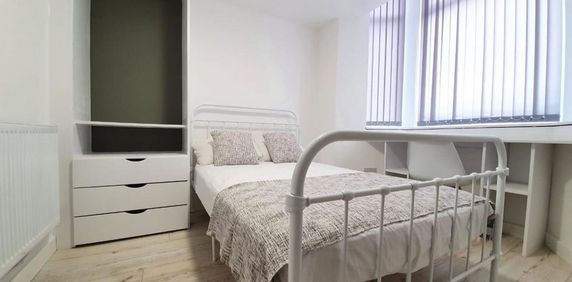 7 bedroom house to rent - Photo 2