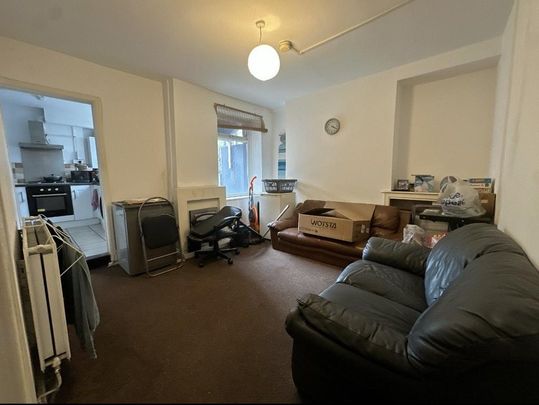 4 bedroom house to rent - Photo 1