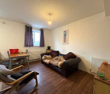 Vale Road, Camberley, Surrey, GU15 - Photo 6