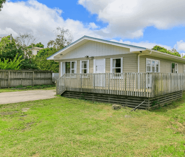 165 Royal Rd, Massey - Photo 1