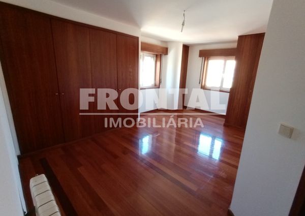 Apartamento T3 em Porto