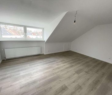 Sanierte 3-Zimmer-Wohnung mit Traumbalkon in Hamburg-Rahlstedt - Photo 5