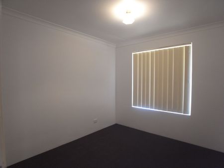 Perfect Family Home - Photo 5
