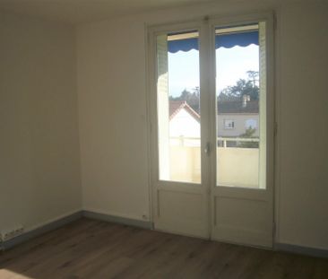 Location Appartement 3 pièces 59m² ROMANS SUR ISERE 26100 - Photo 3
