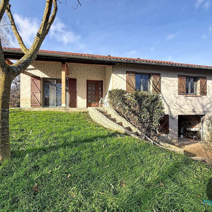 Location Maison 6 pièces 119m² CHATILLON SUR CHALARONNE 01400 - Photo 1