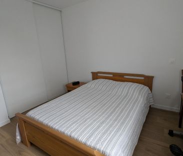 Location Appartement 2 pièces 47m² - Photo 4