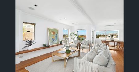 Sophisticated coastal living with sweeping Manly views - Photo 2