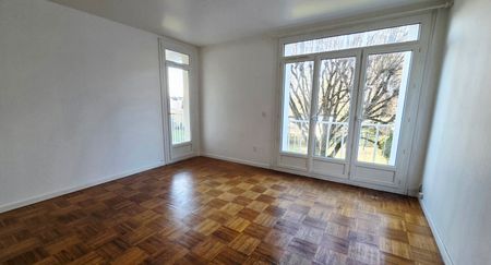 Location Appartement 2 Pièces 54 m² - Photo 2