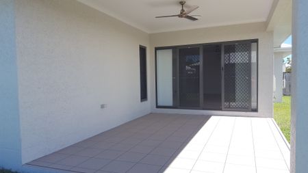 8 Hilo Street, Burdell QLD 4818 - House For Rent | Domain - Photo 2