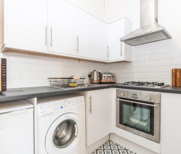 1 bedroom flat to rent - Photo 6