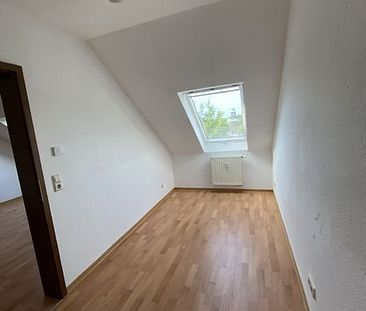 Kleine 3 Raum Wohnung Zwickau Zentrum mit EinbaukÃ¼che ab sofort zu vermieten - Foto 3