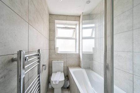 Studio to rent - Photo 5