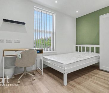 3 bedroom terraced house to rent - Photo 6