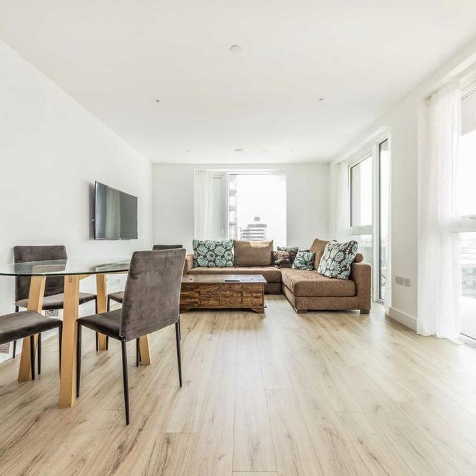 2 bedroom flat to rent - Photo 1