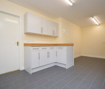 South Pickenham - Photo 6