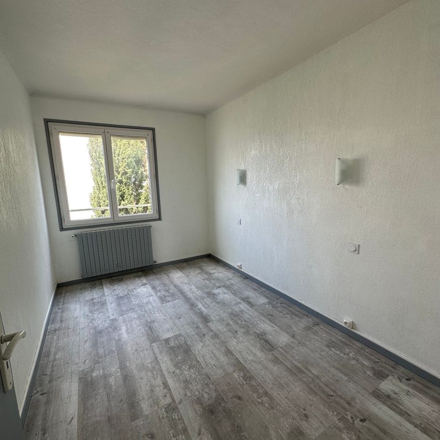 Location Appartement 3 pièces 48m² PORT LA NOUVELLE 11210 - Photo 1