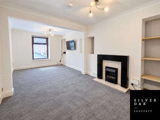 3 bedroom terraced house to rent - Photo 1