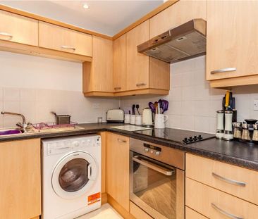 2 bedroom apartment to rent - Photo 6