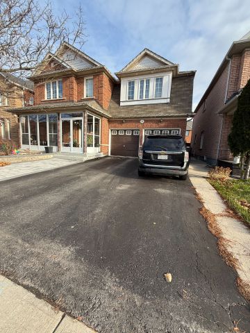 For Lease - 19 Mountain Gorge Road, Brampton, Ontario - Photo 2