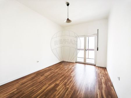 Apartamento T2 em Setúbal - Photo 2