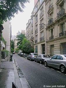 Logement à Paris, Location meublée - Photo 4