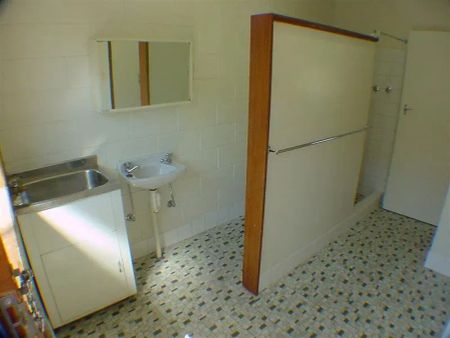 Quiet Comfort, Prime Location - Photo 4