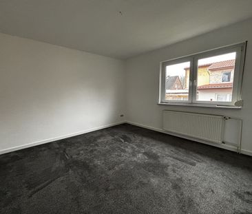 Schöne Erdgeschosswohnung in Stadt- u. Bahnhofsnähe mit Terrasse! - Photo 5