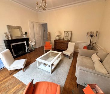 Location Appartement 6 pièces 151m² - Photo 1