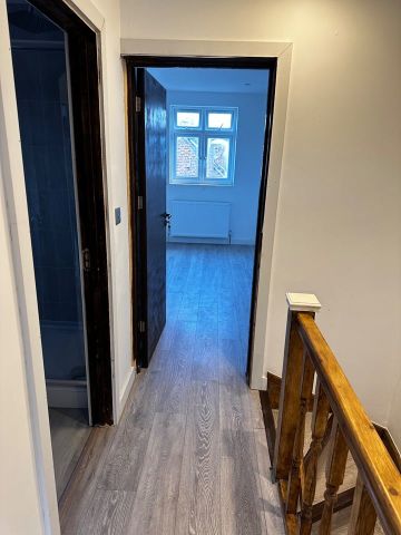 Room in a Shared House, Cromwell Road, N10 - Photo 3