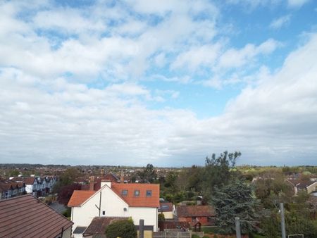 Gloucester Road North, Filton - Photo 3