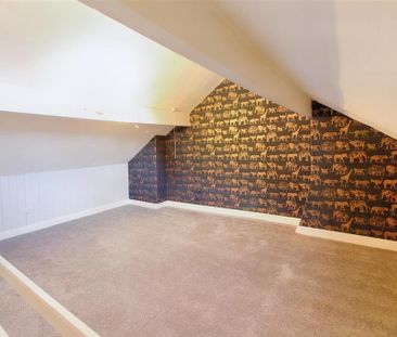 3 bedroom terraced house to rent - Photo 2