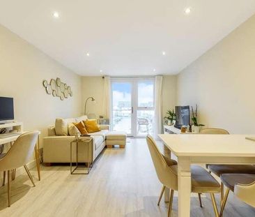 Kingston Close, Maidenhead, SL6 - Photo 2