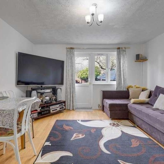 Kirkham Road, London, E6 - Photo 1