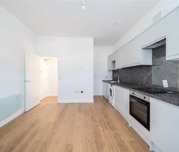 Duckett Road, N4, London - Photo 4