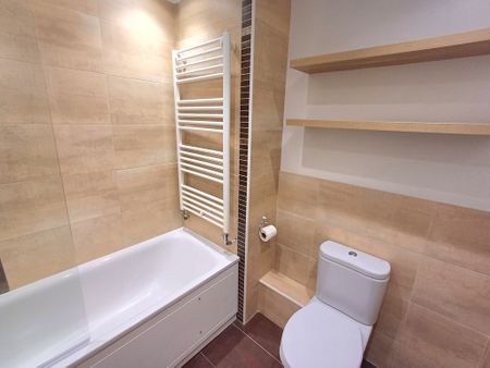 Alumhurst Road, Bournemouth - Photo 5