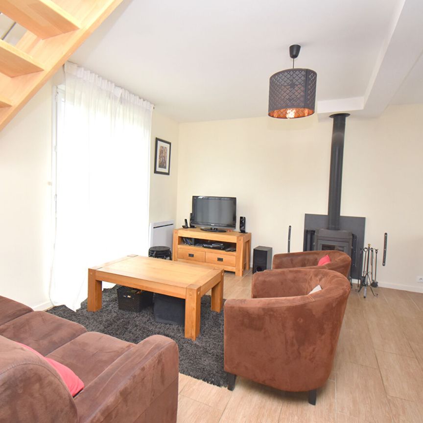 Location Maison 5 pièces 77m² - Photo 1