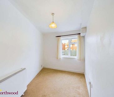 Manor Court, Fenny Compton, CV47 - Photo 3