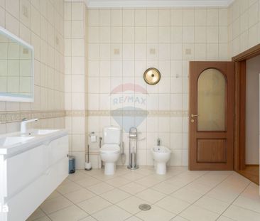 Casă Elegantă și Modernă în Pipera, Aproape de Erou Iancu Nicolae - Fotografie 2
